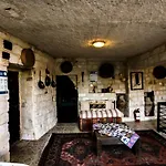 Otel Turkish Cave House