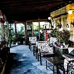 Otel Turkish Cave House
