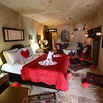 Turkish Cave House Otel